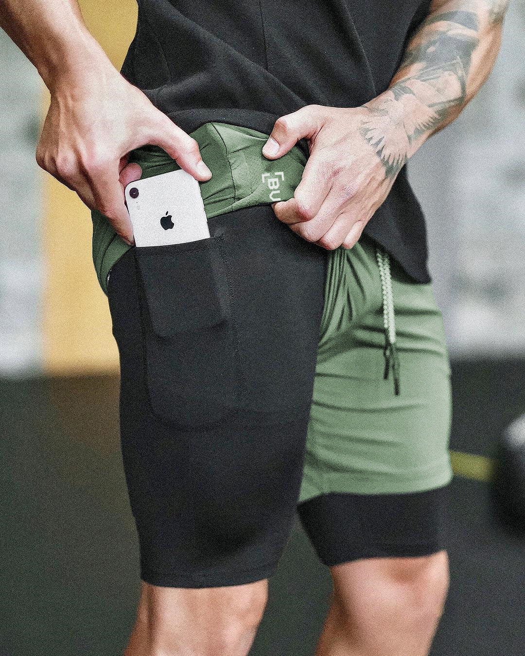 Men Pocket Compression Shorts - Gym/Sports